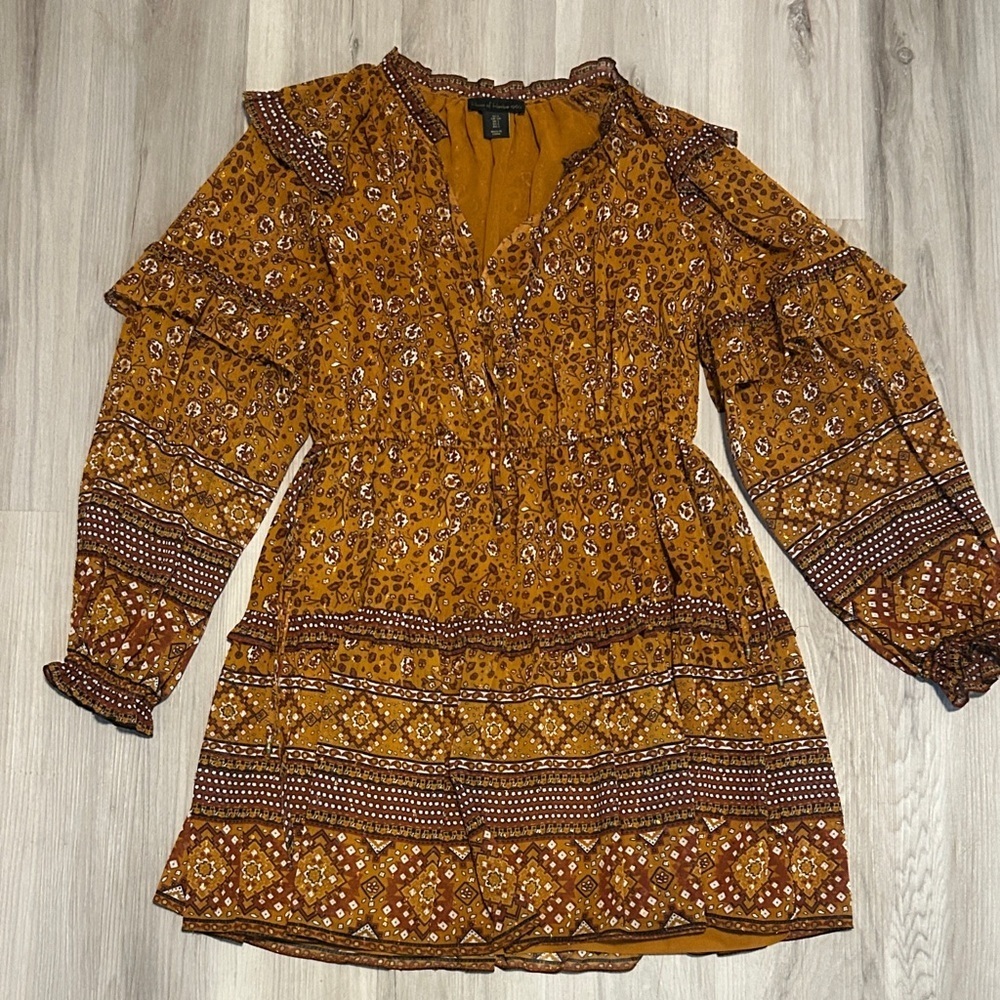 House of Harlow 1960 Floral Patterned Midi Dress - Picture 2 of 5